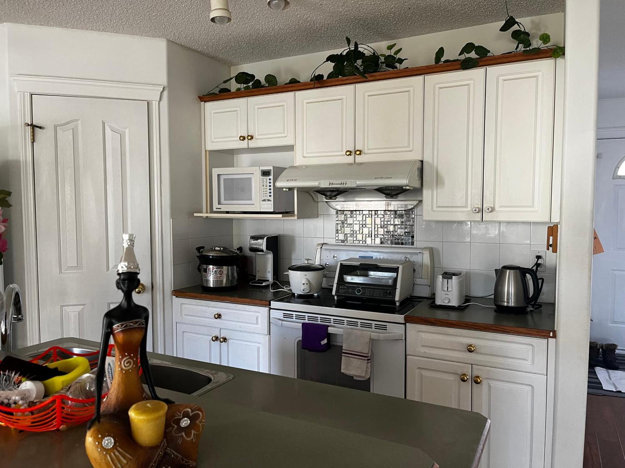 Hidden Valley New Basement Suite With Private Bathroom! Calgary Luaran gambar